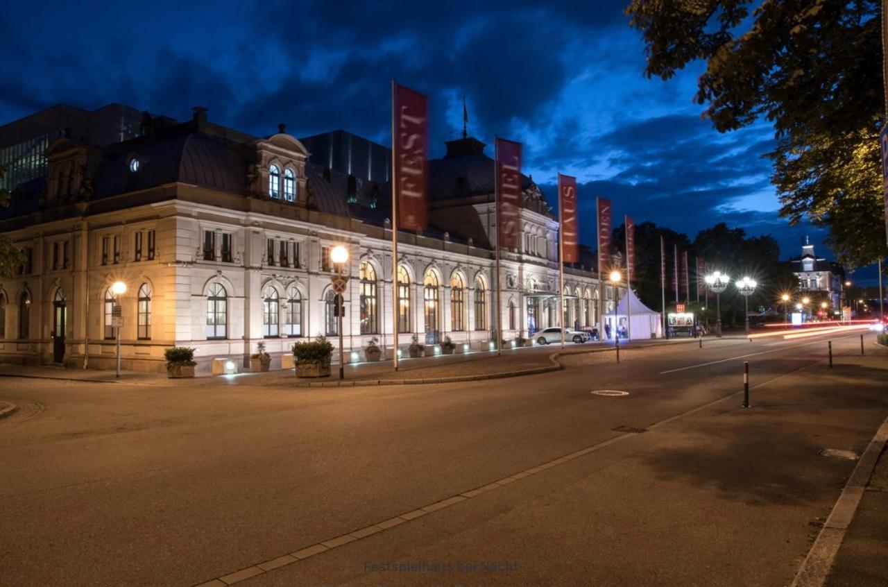 Luxus Apartment Am Fremersberg - Zentral - Mit Sauna & Badewanne Baden-Baden Kültér fotó